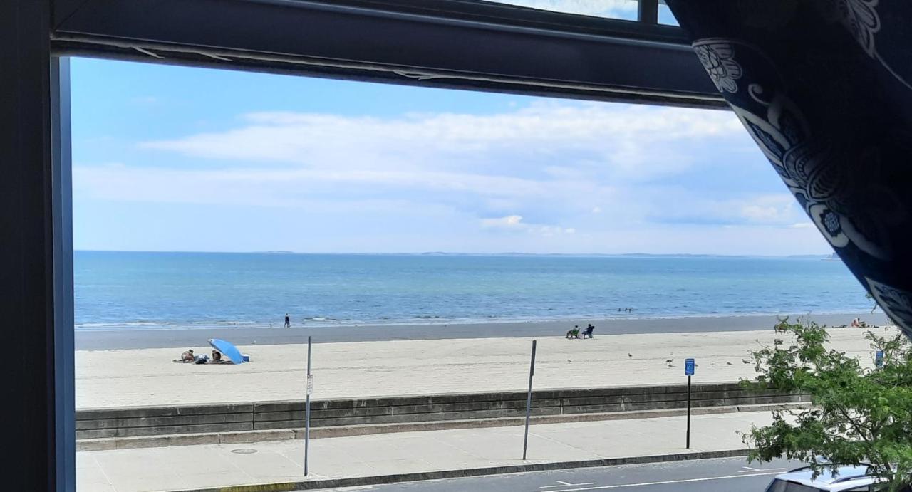 Unbeatableoceanlocationhome! Ревере Екстер'єр фото