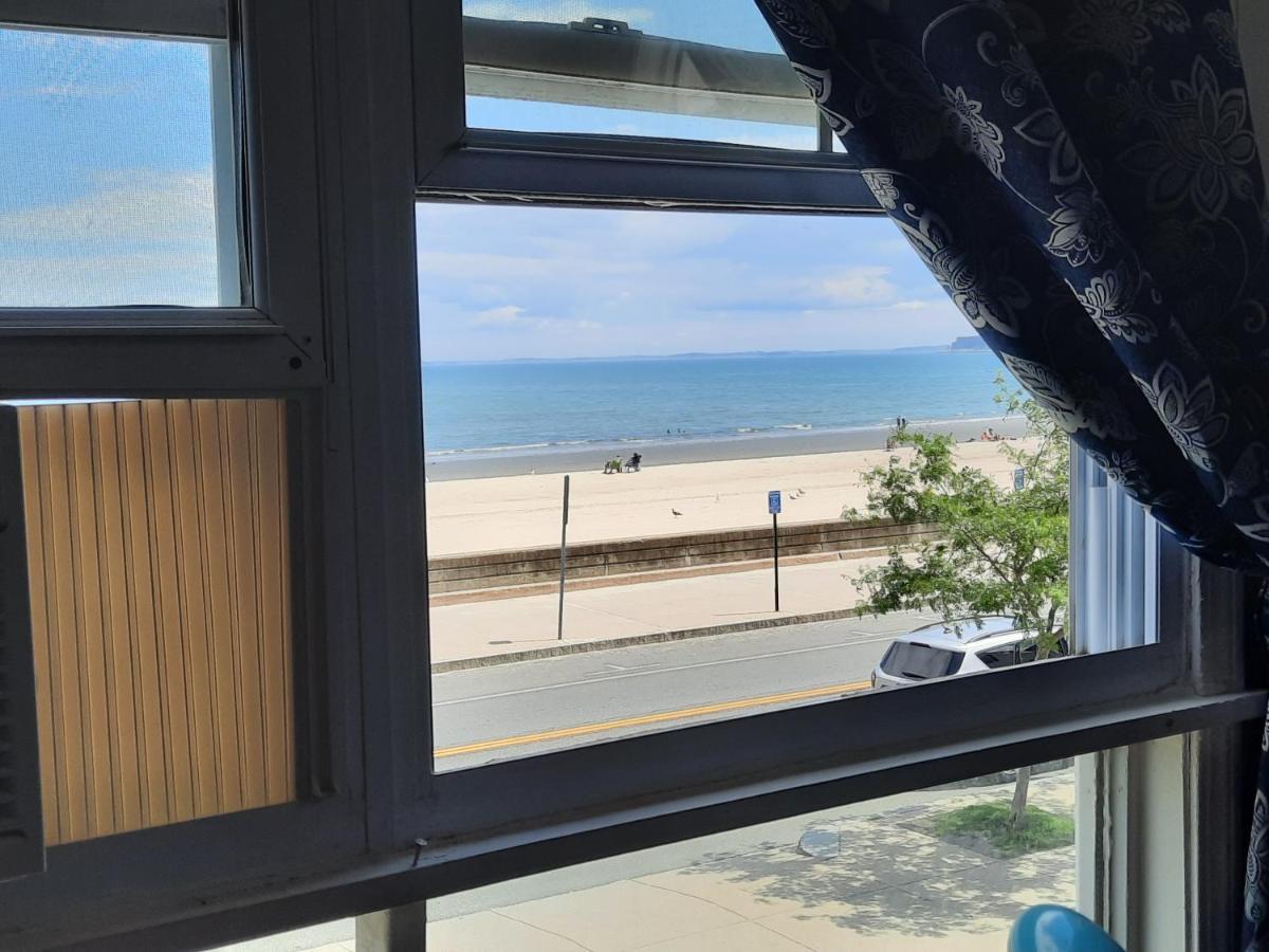 Unbeatableoceanlocationhome! Ревере Екстер'єр фото